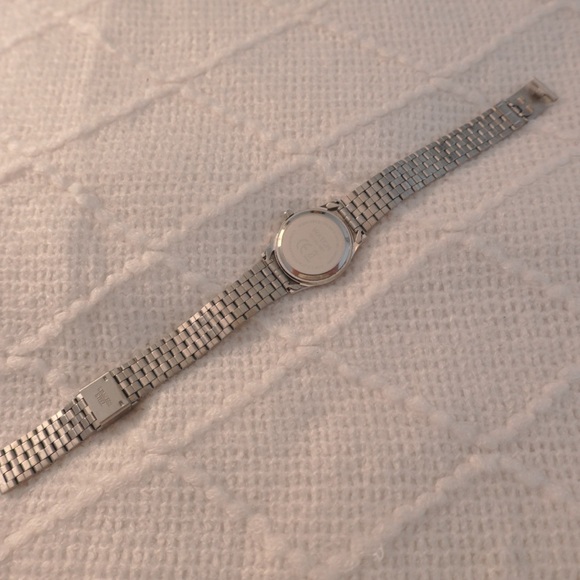Vintage Silver Link Quartz Watch - Picture 3 of 8